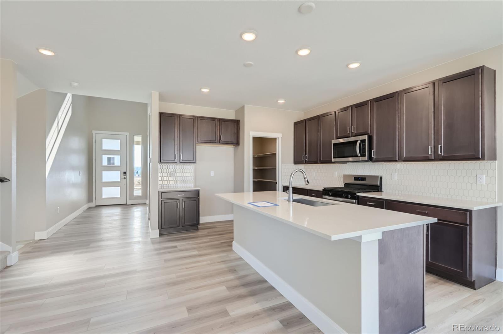 Photo of Listing #8064879