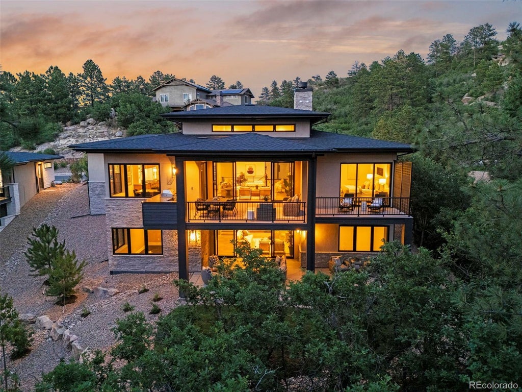 2596 Saddleback Drive, Castle Rock