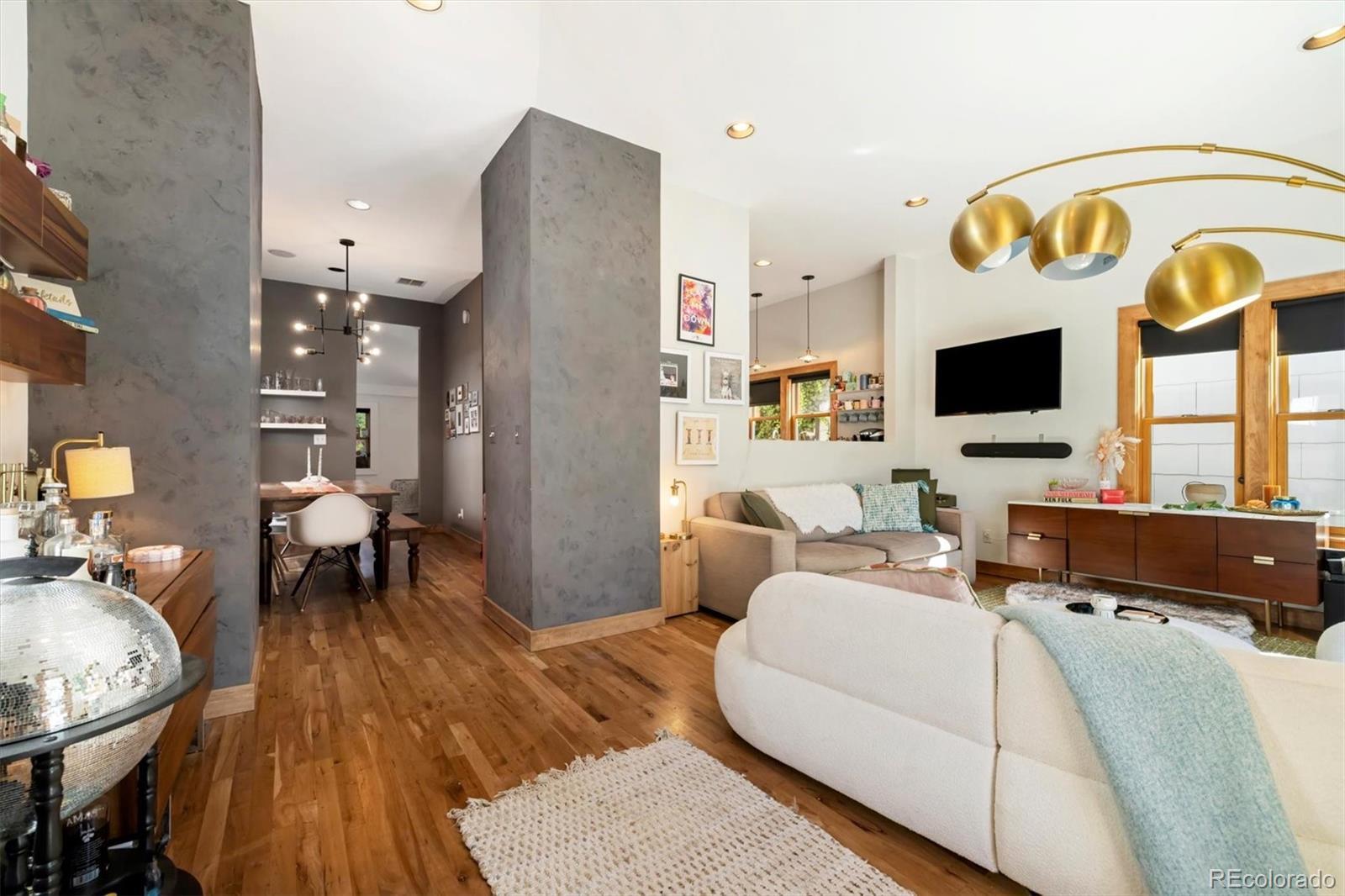 Photo of Listing #8187496