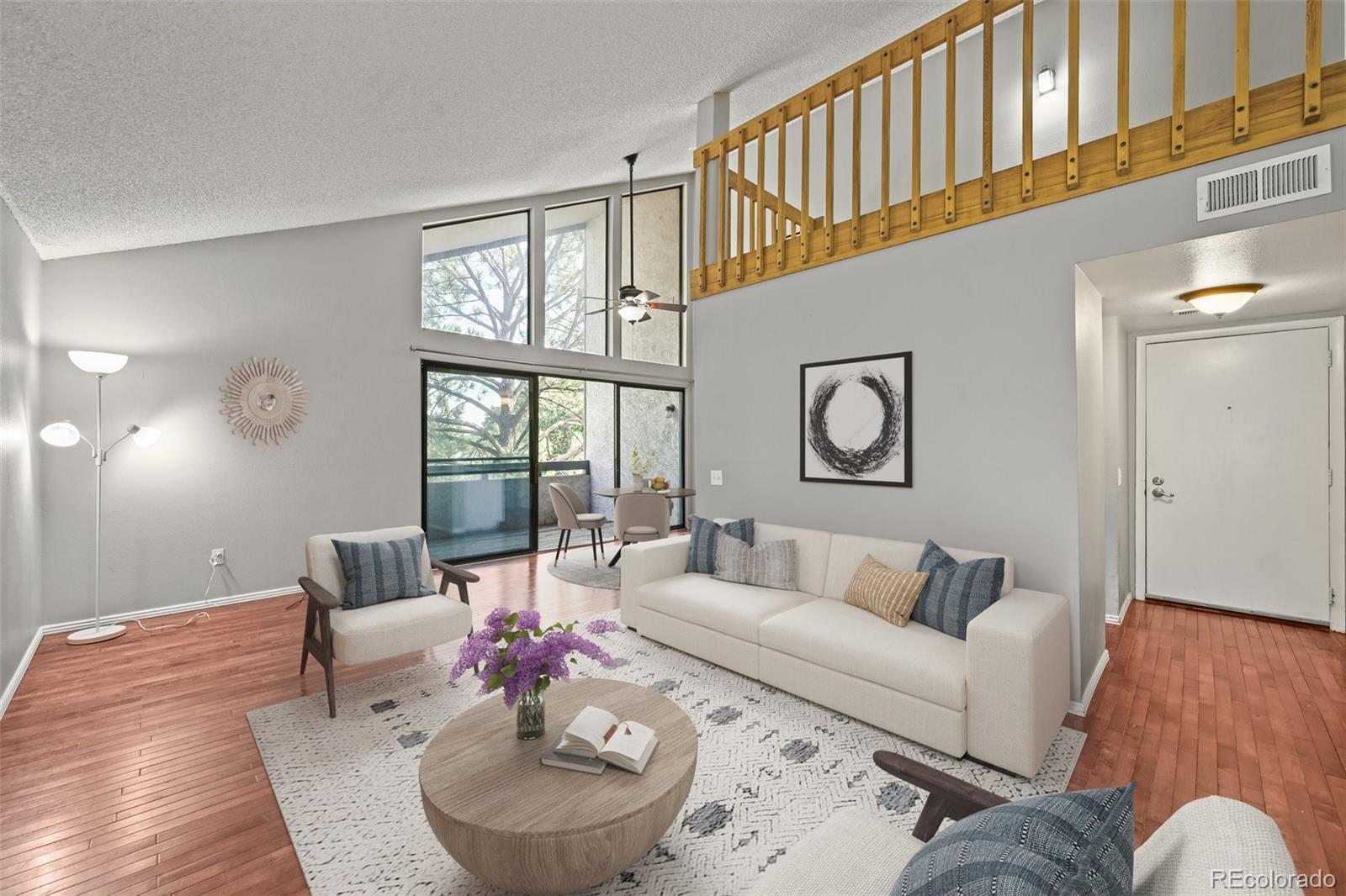 Photo of Listing #8190136