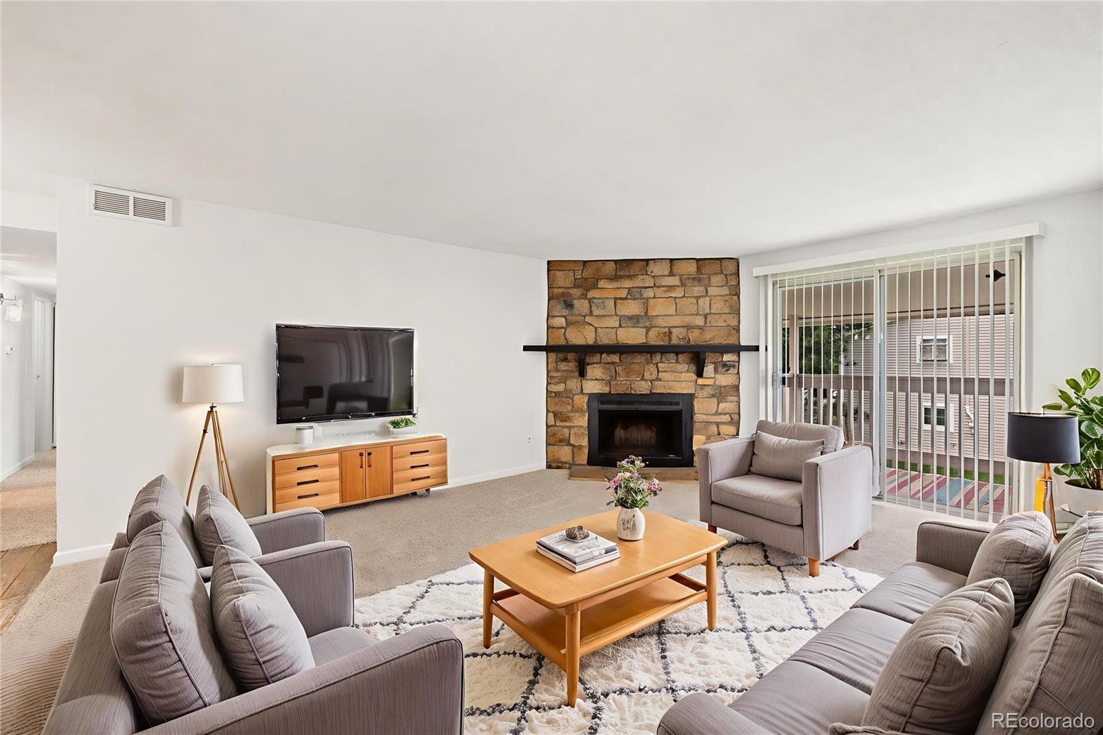 Photo of Listing #8200160