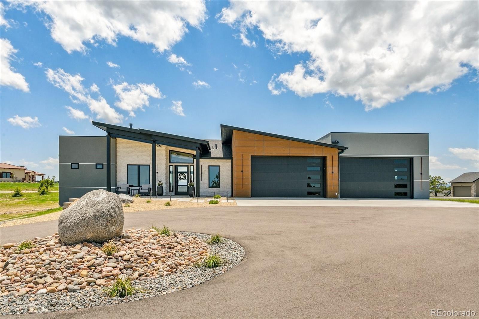 Photo of Listing #8204183