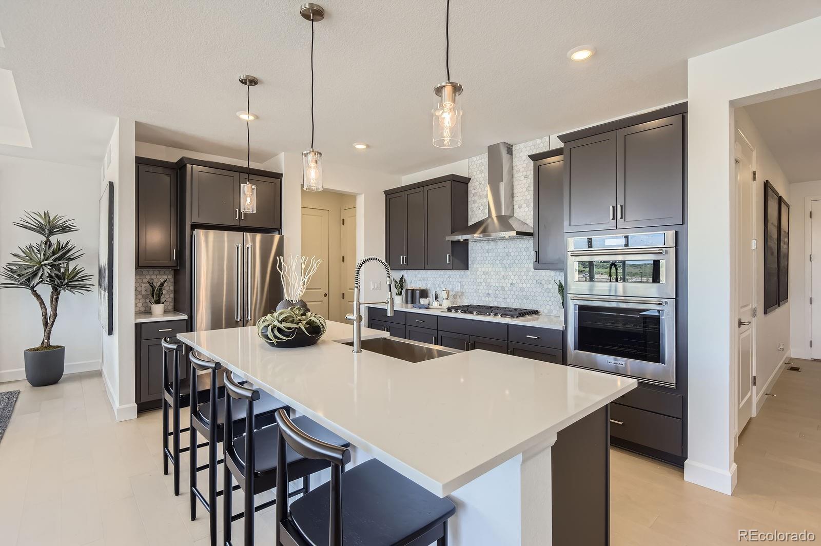 Photo of Listing #8205748