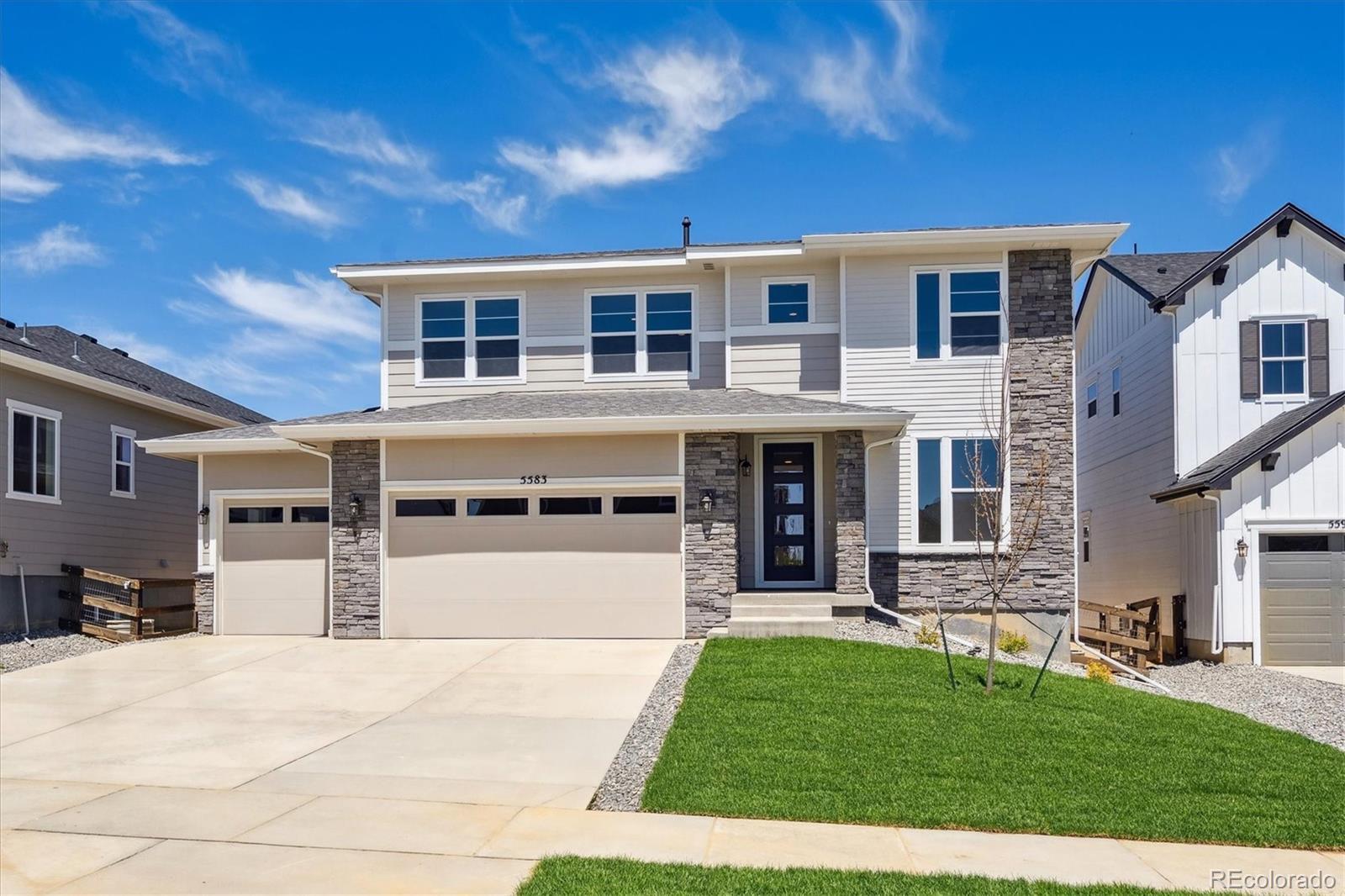 Photo of Listing #8244211