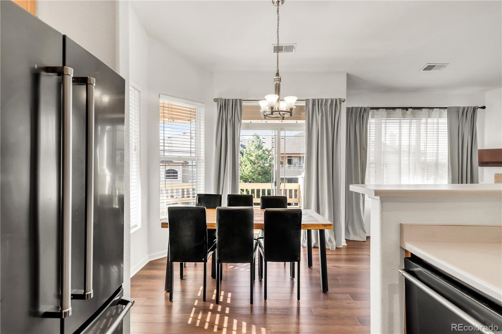 Photo of Listing #8270065