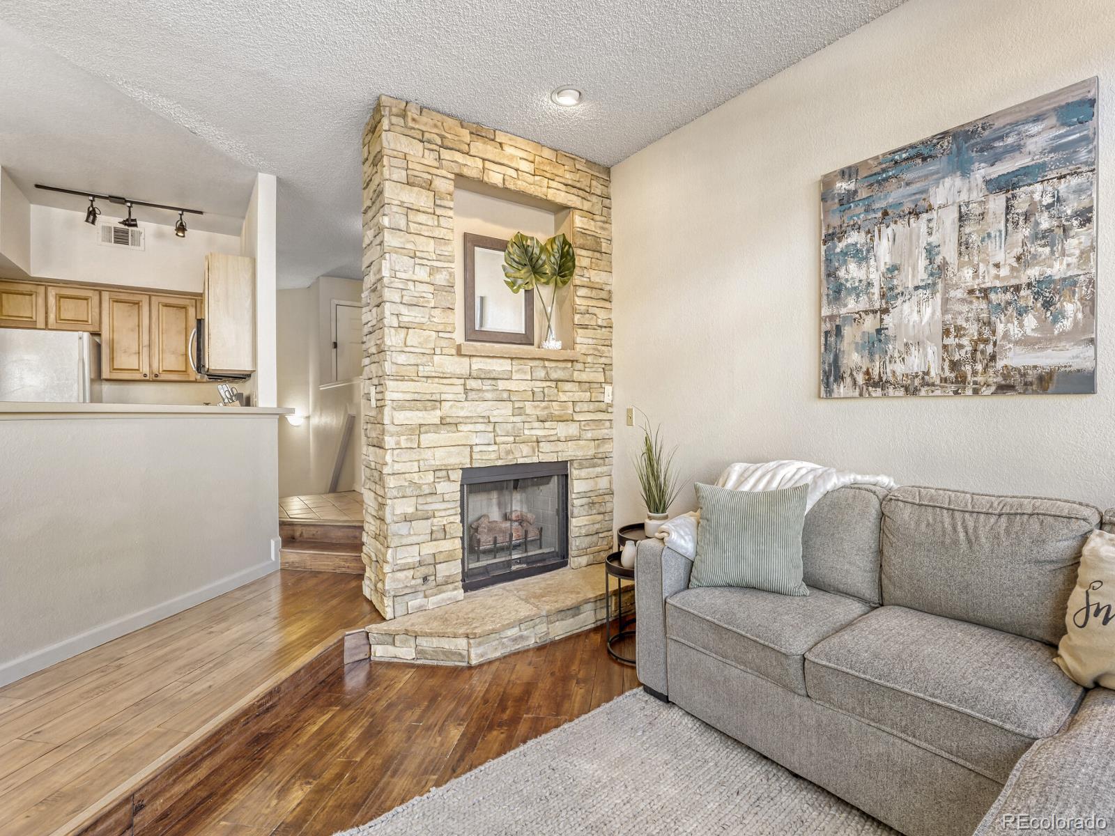 Photo of Listing #8277269