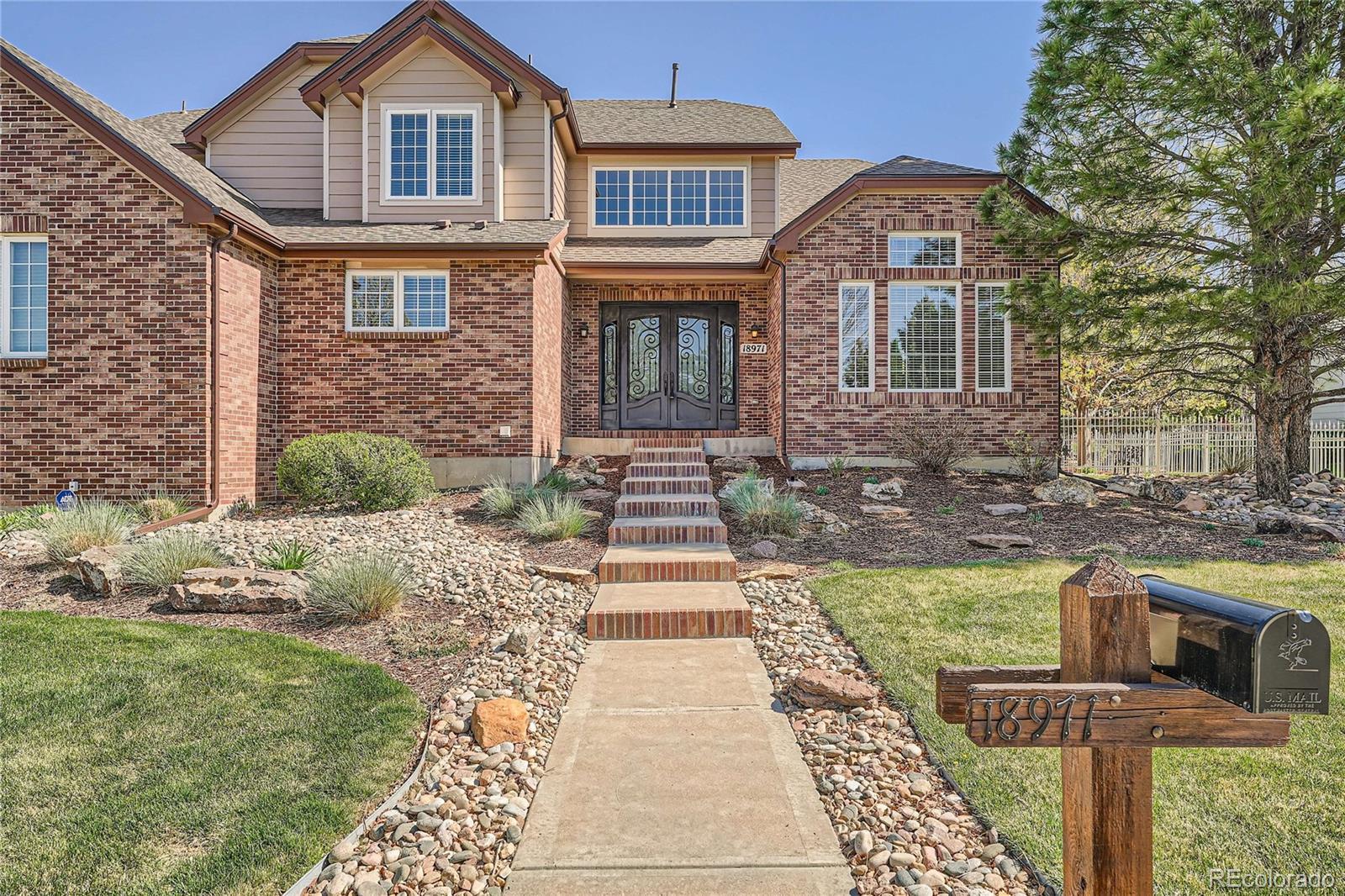 Photo of Listing #8290229