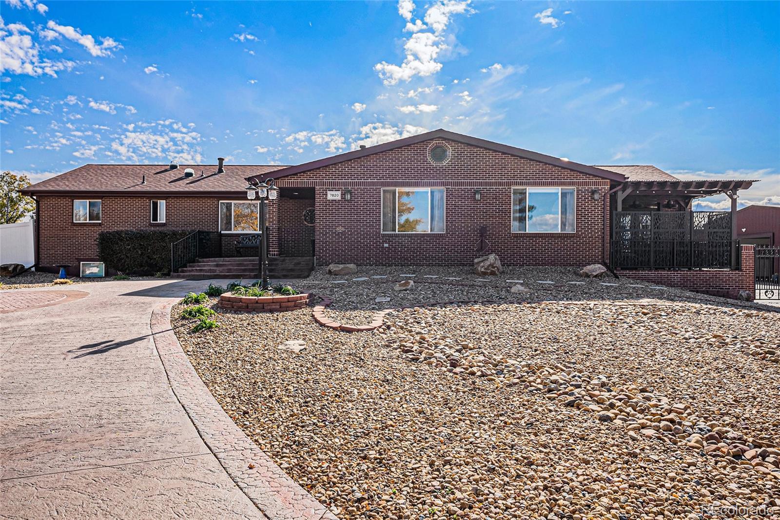 Photo of Listing #8292600