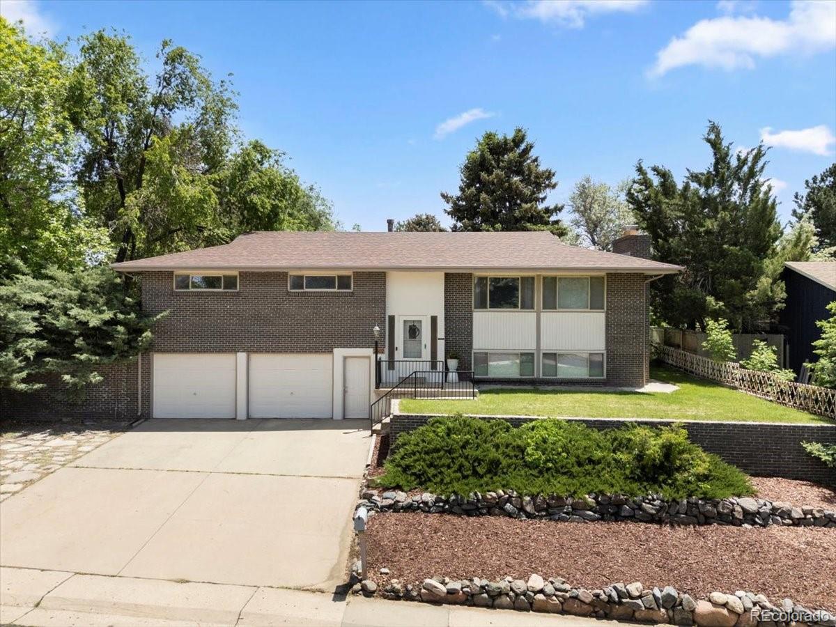 Photo of Listing #8302250