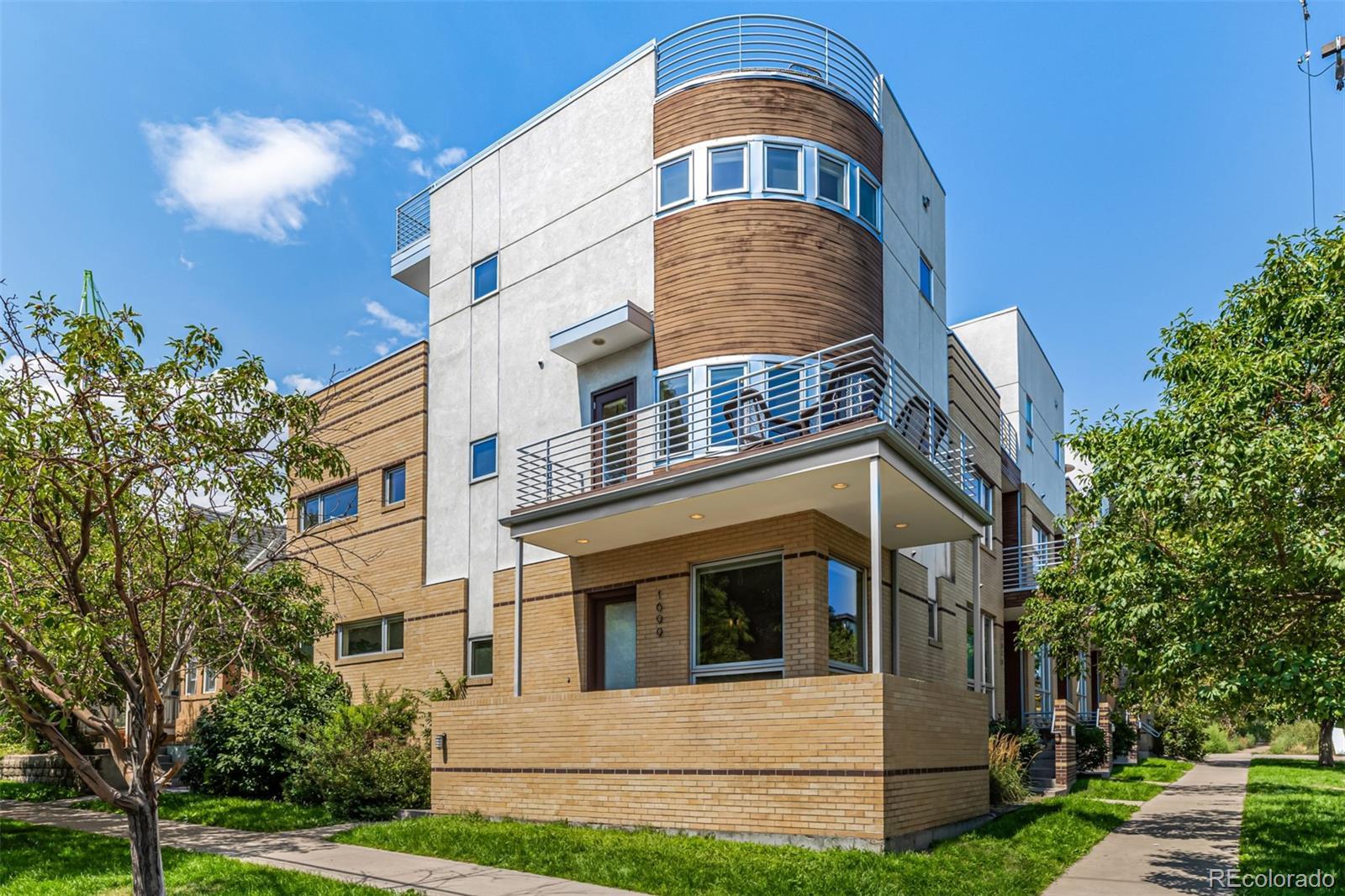 Photo of Listing #8308472