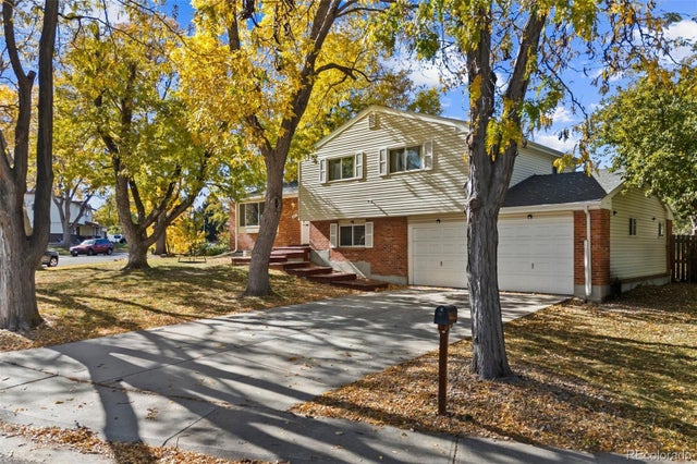 8227 Yarrow Court, Arvada