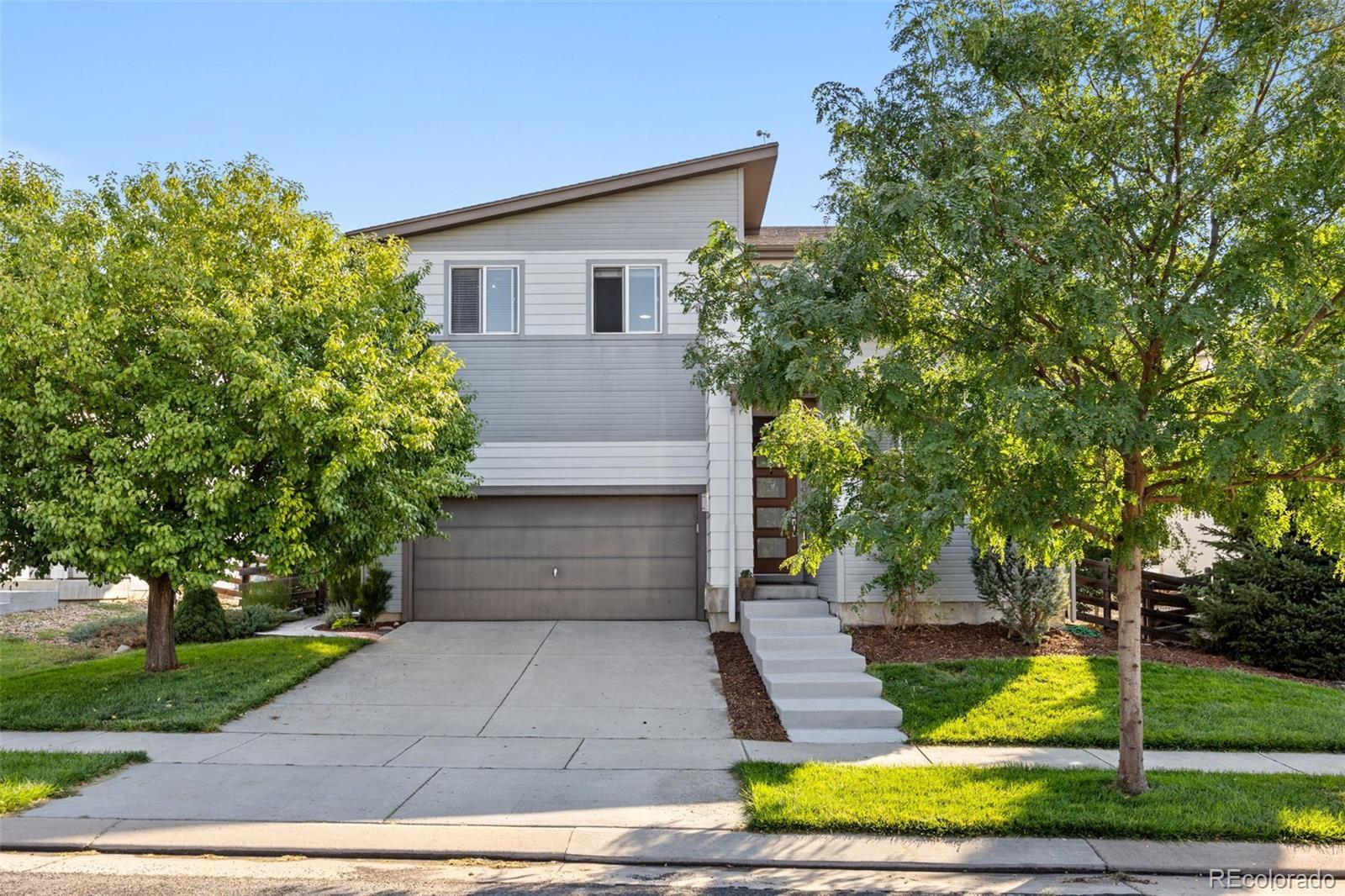 Photo of Listing #8377611