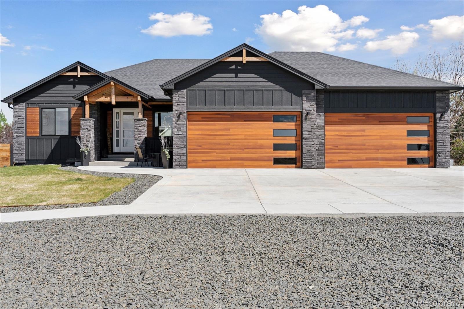 Photo of Listing #8382126