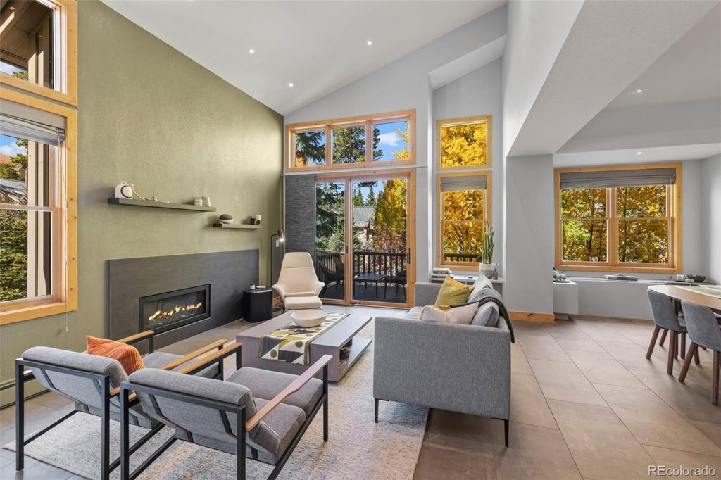 293 Settlers Drive, Breckenridge