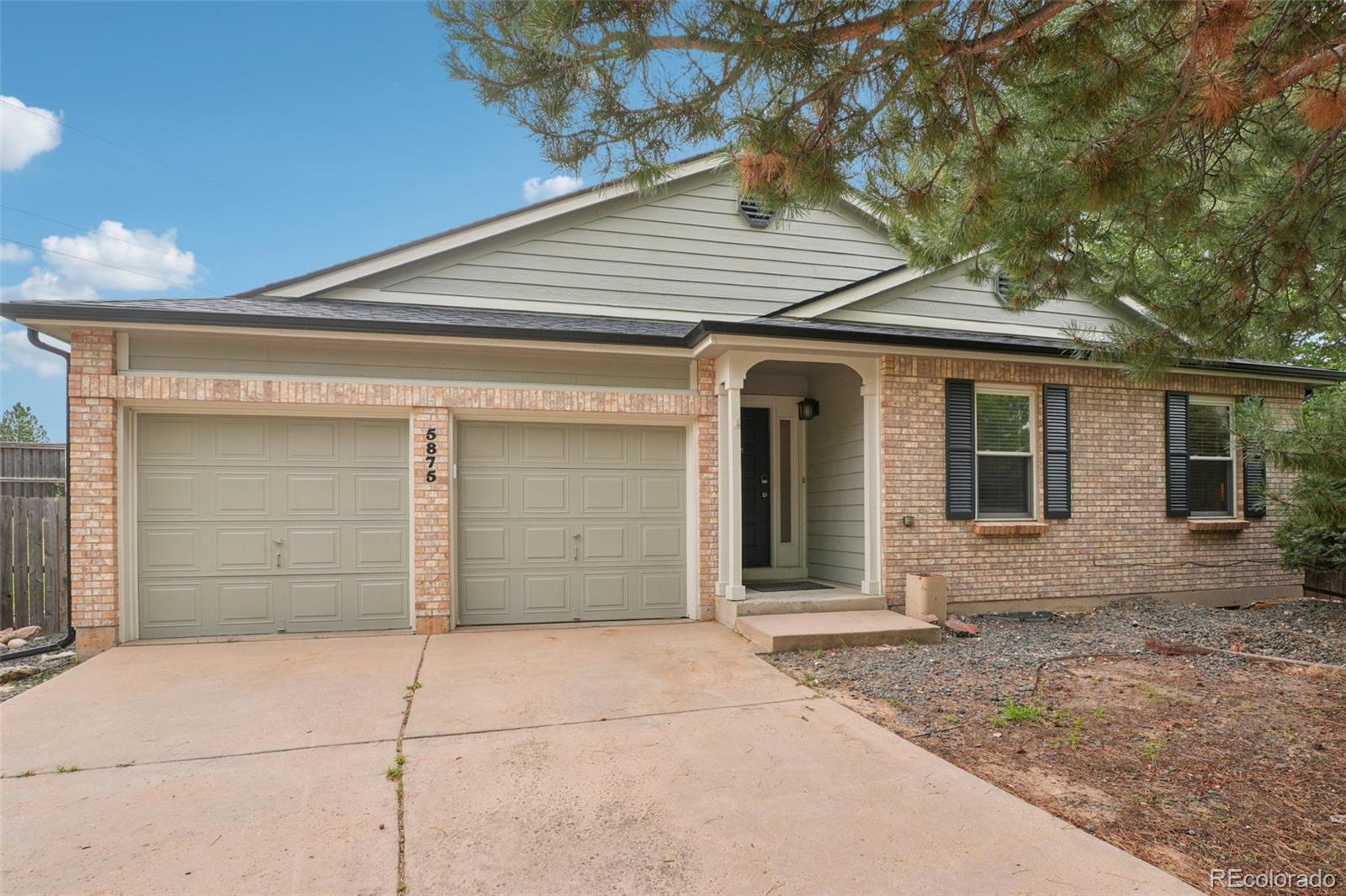 Photo of Listing #8416564