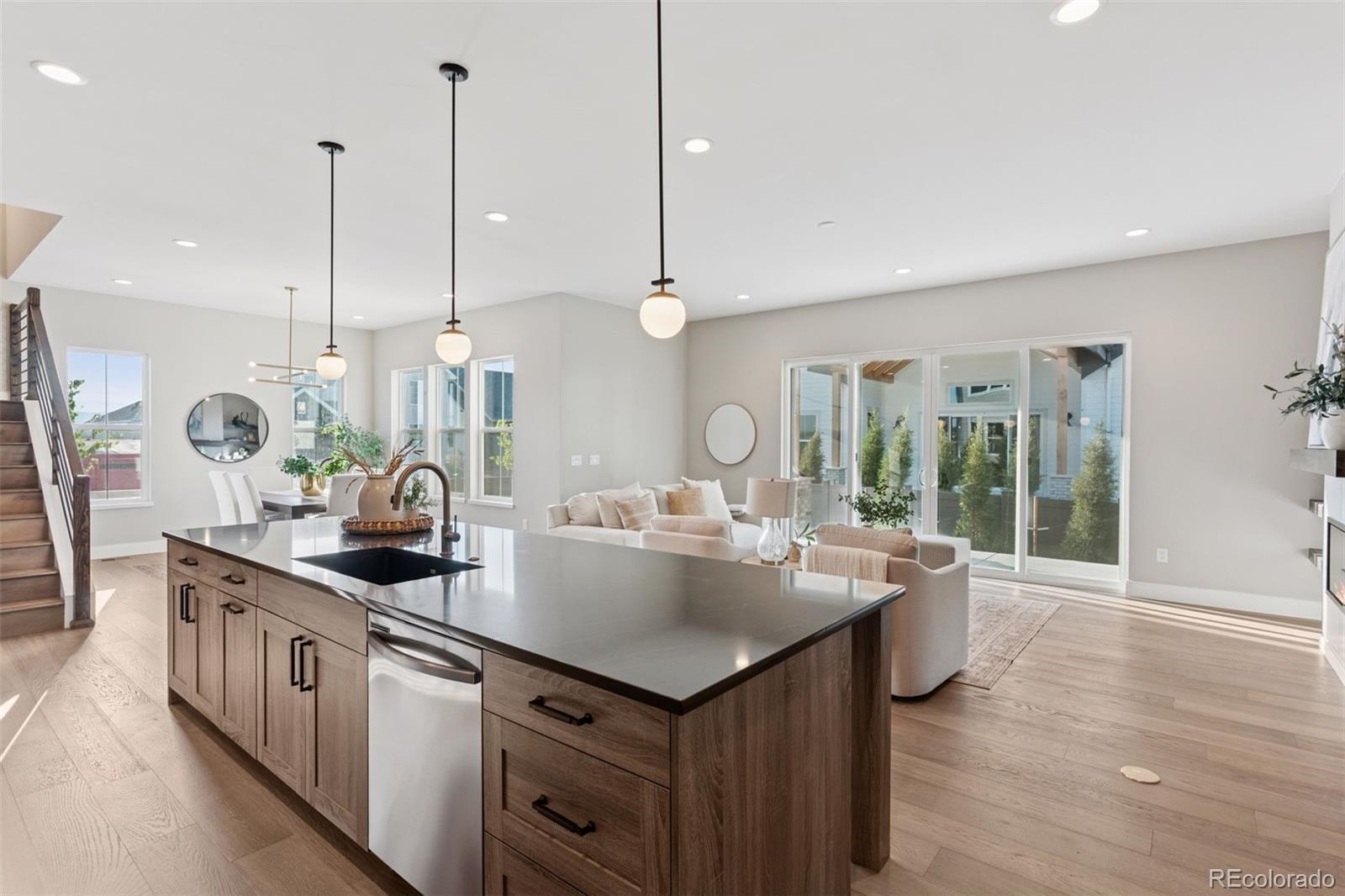 Photo of Listing #8423604