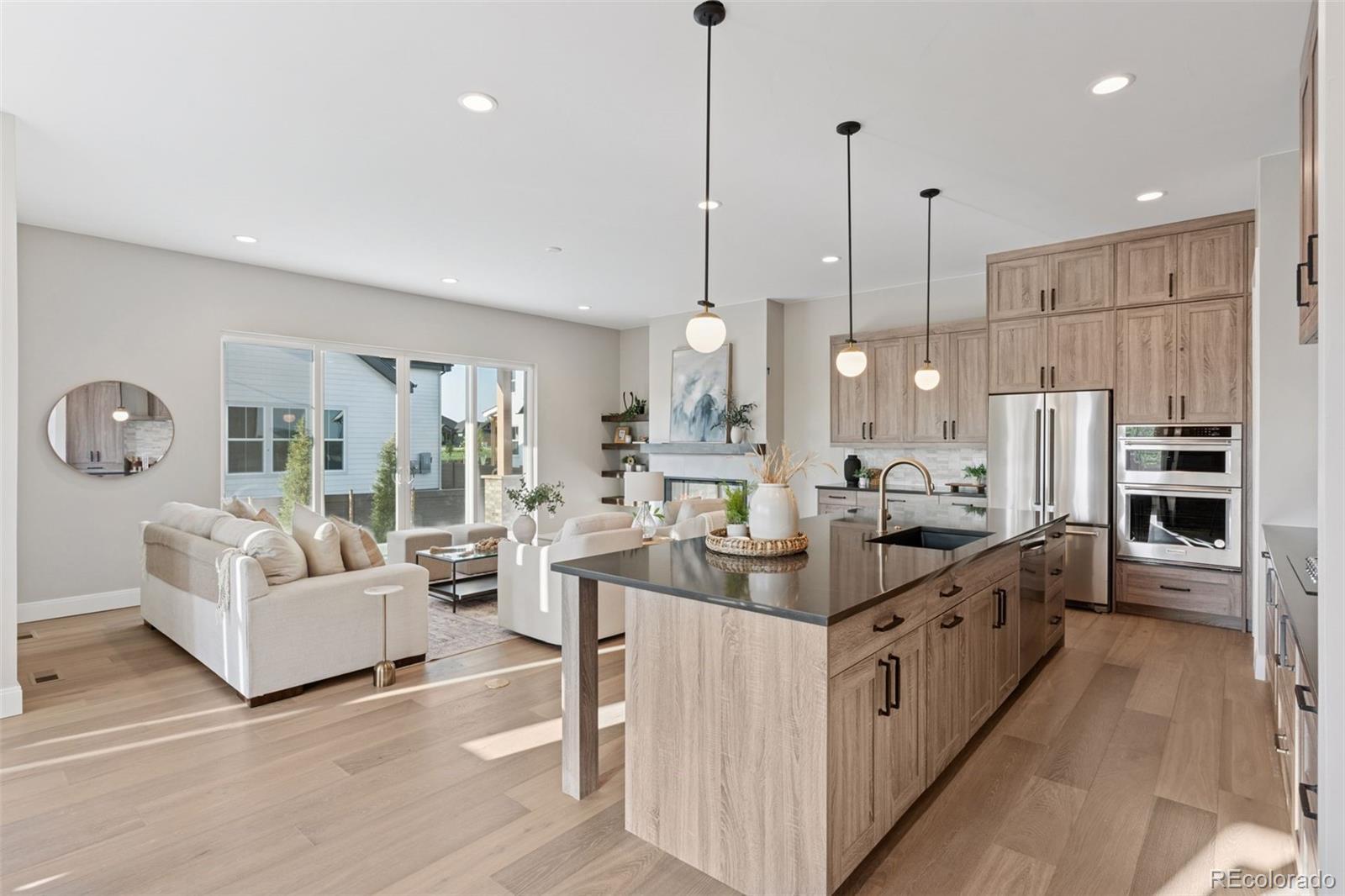 Photo of Listing #8423604