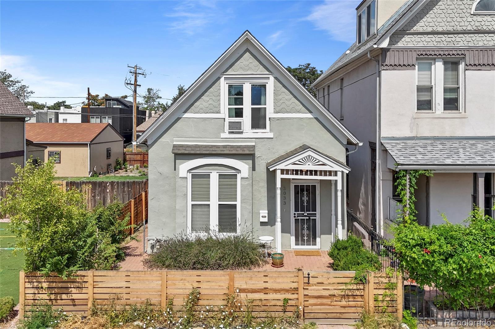 Photo of Listing #8430602