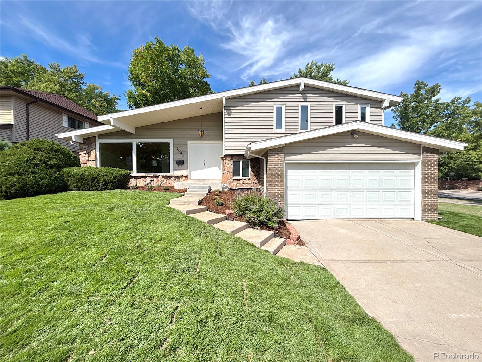 Photo of Listing #8430633