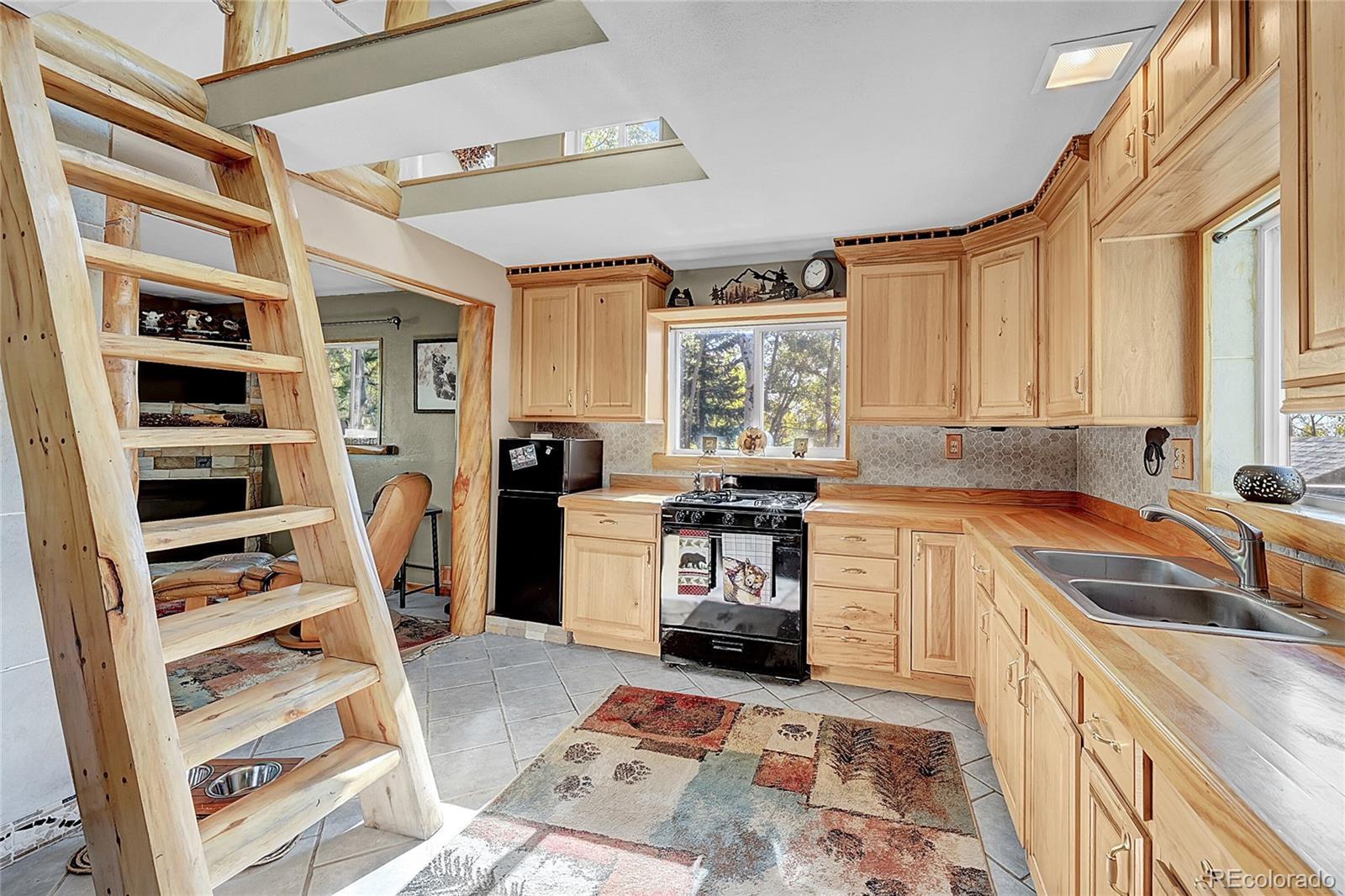 Photo of Listing #8433179