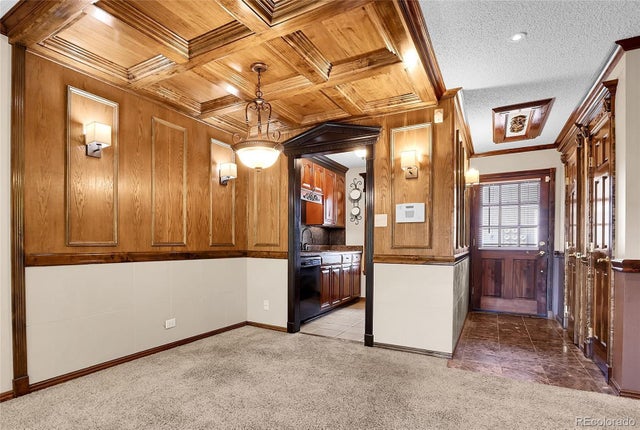 2301 E Fremont Avenue U05, Centennial