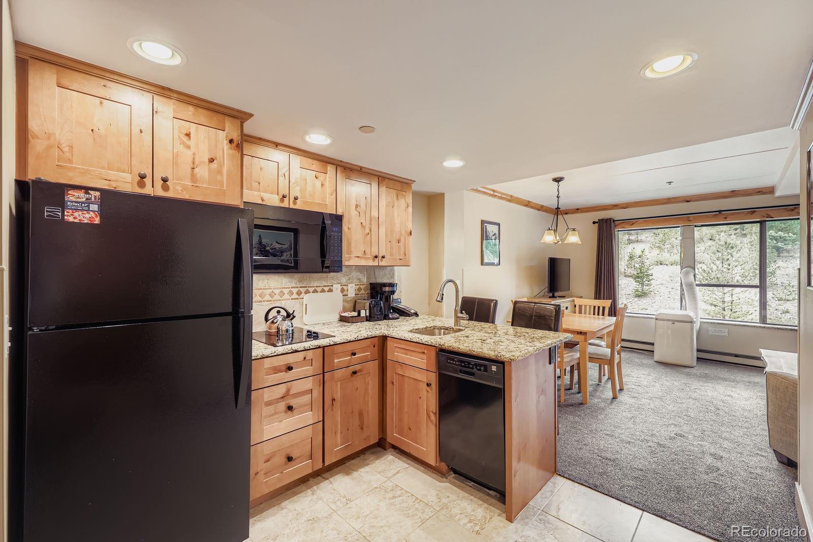 Photo of Listing #8490030