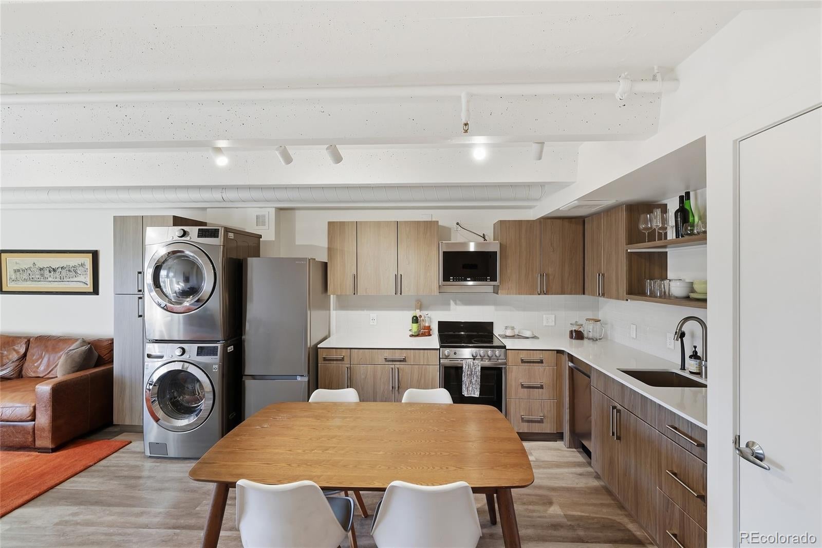 Photo of Listing #8558370