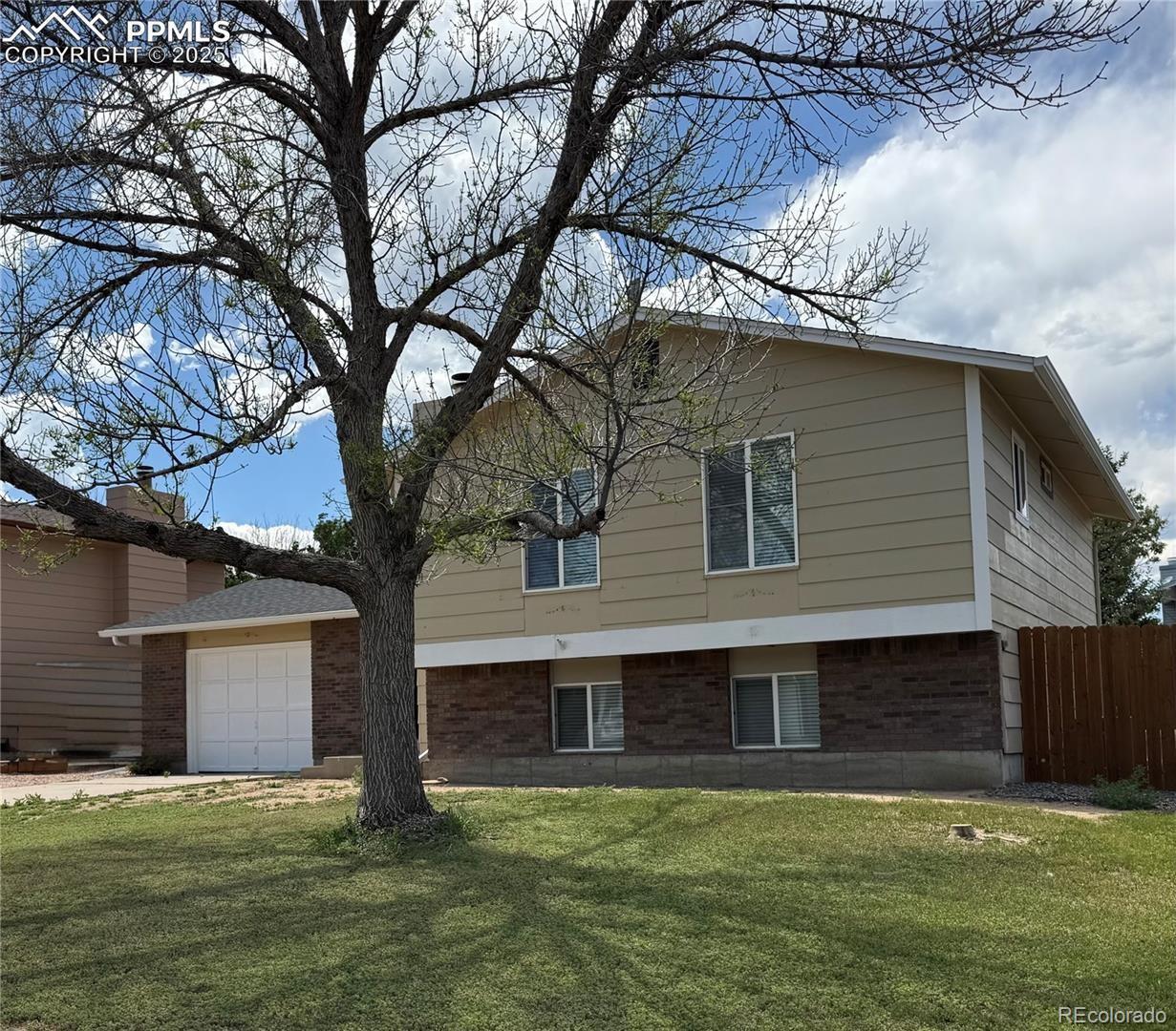 Photo of Listing #8565382