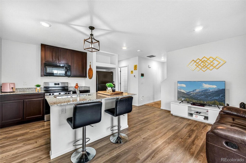 18592 E 54th Avenue, Denver