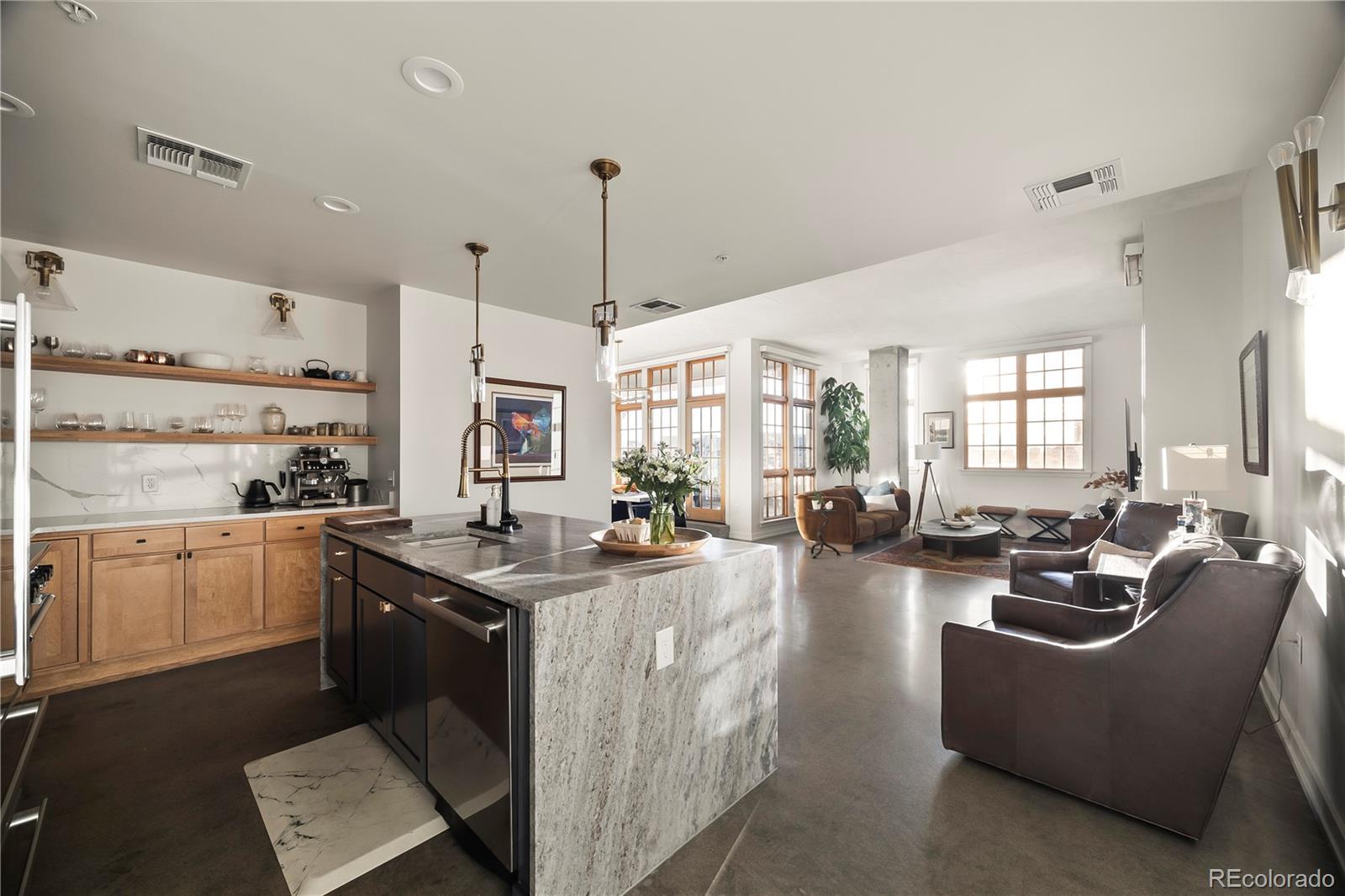 Photo of Listing #8588241