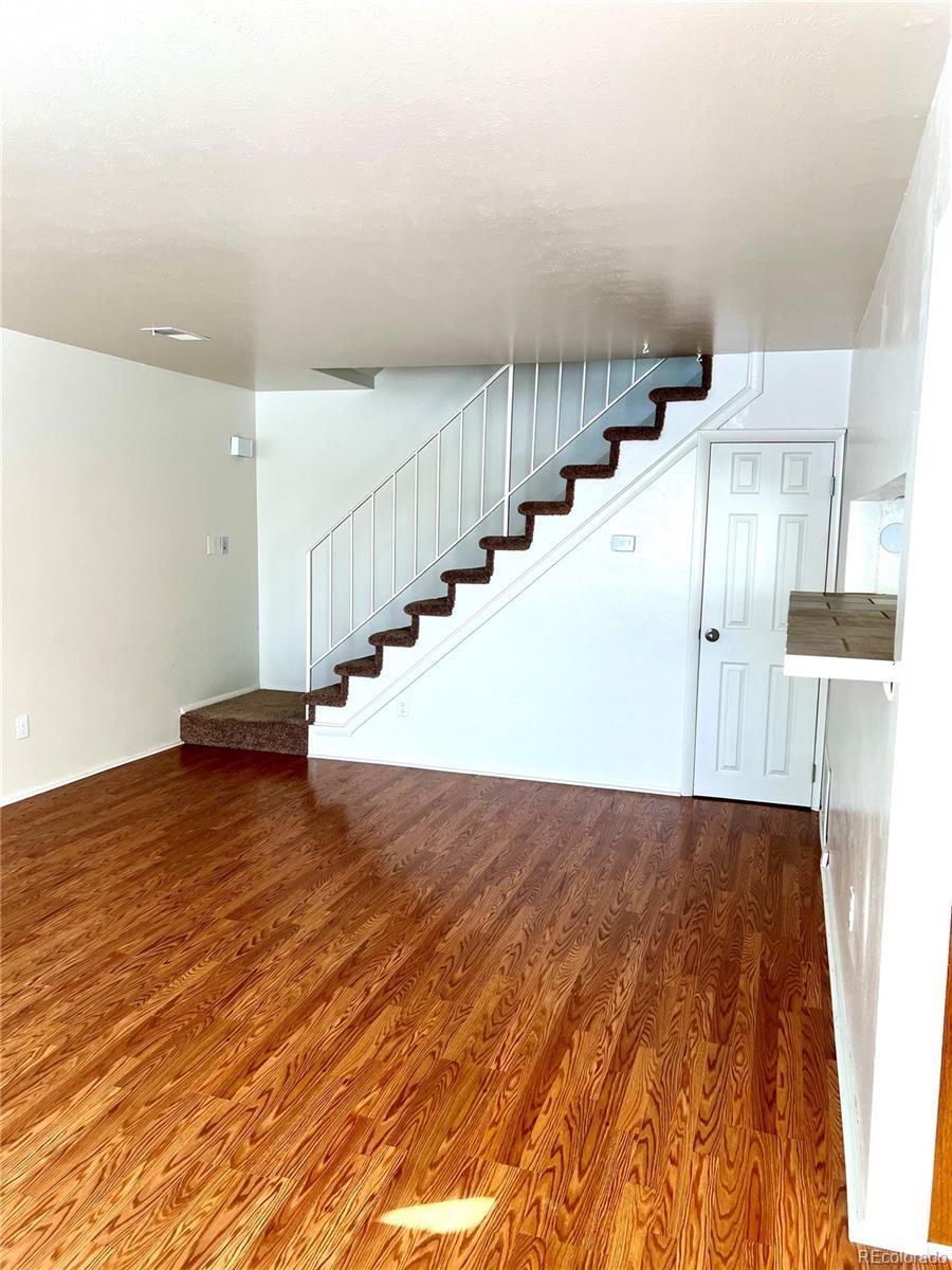 Photo of Listing #8593661