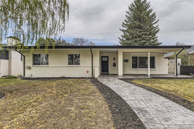 2930 Monaco Parkway, Denver