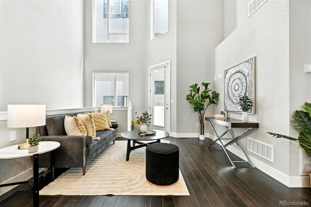 2733 W 28th Avenue 8, Denver