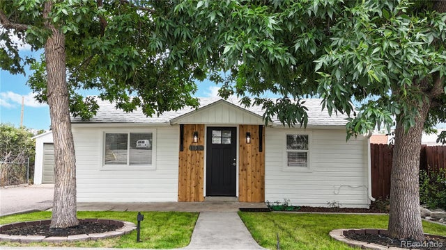 1130 Orchard Street, Golden