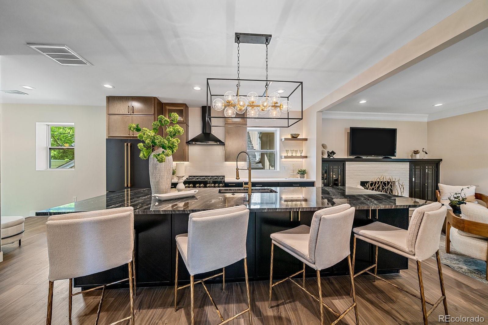 Photo of Listing #8691404