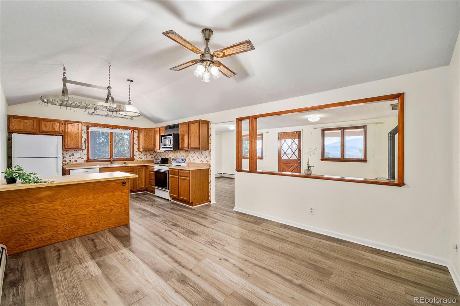 Photo of Listing #8729693