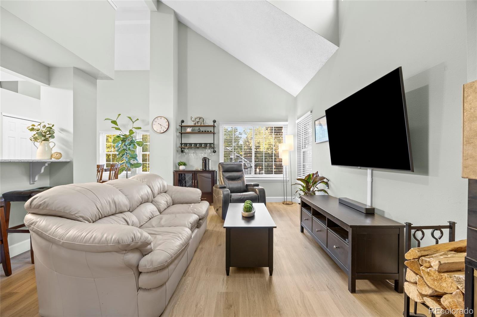 Photo of Listing #8765802