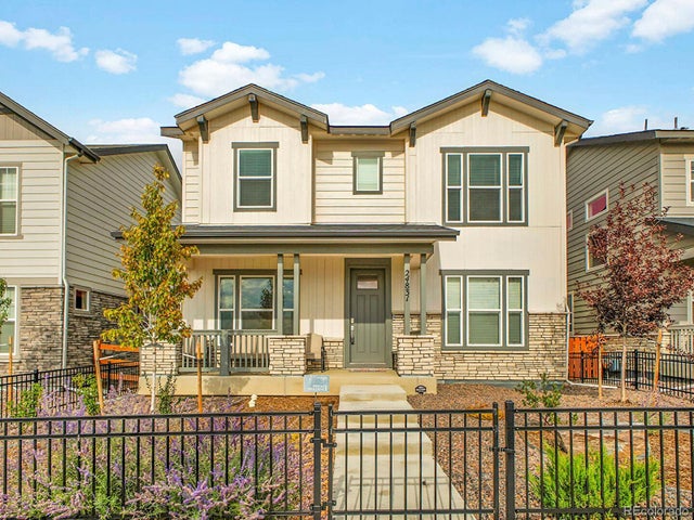 24831 E 33rd Drive, Aurora