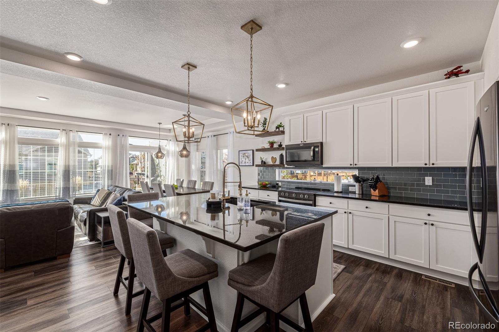 Photo of Listing #8795547