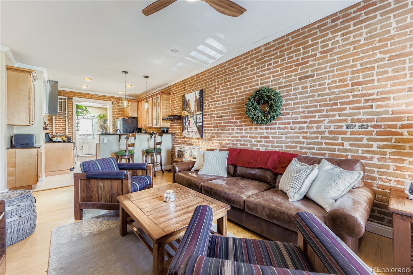 Photo of Listing #8818944