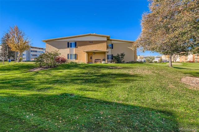 740 S Alton Way 2b, Denver