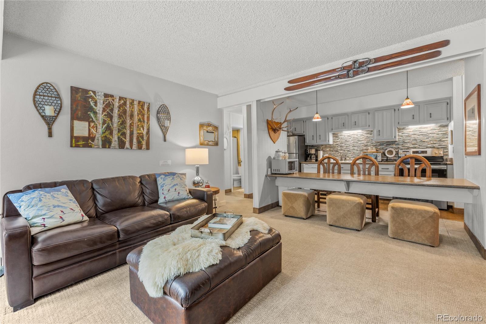 Photo of Listing #8853552