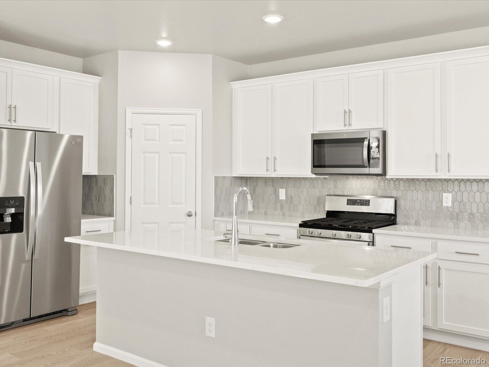 Photo of Listing #8855144