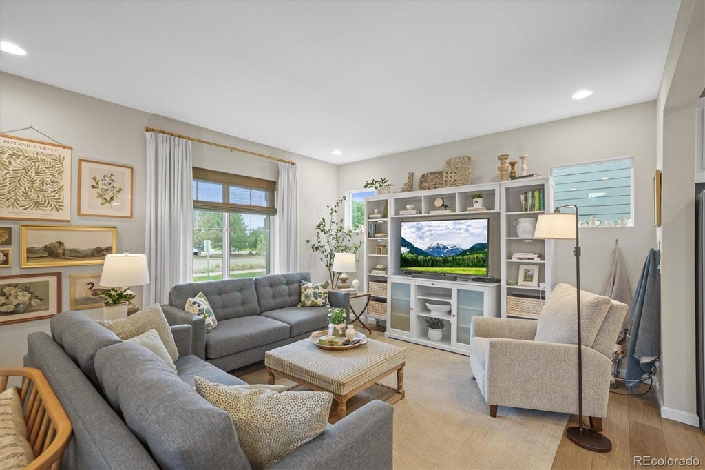 17741 Parkside Drive, Commerce City