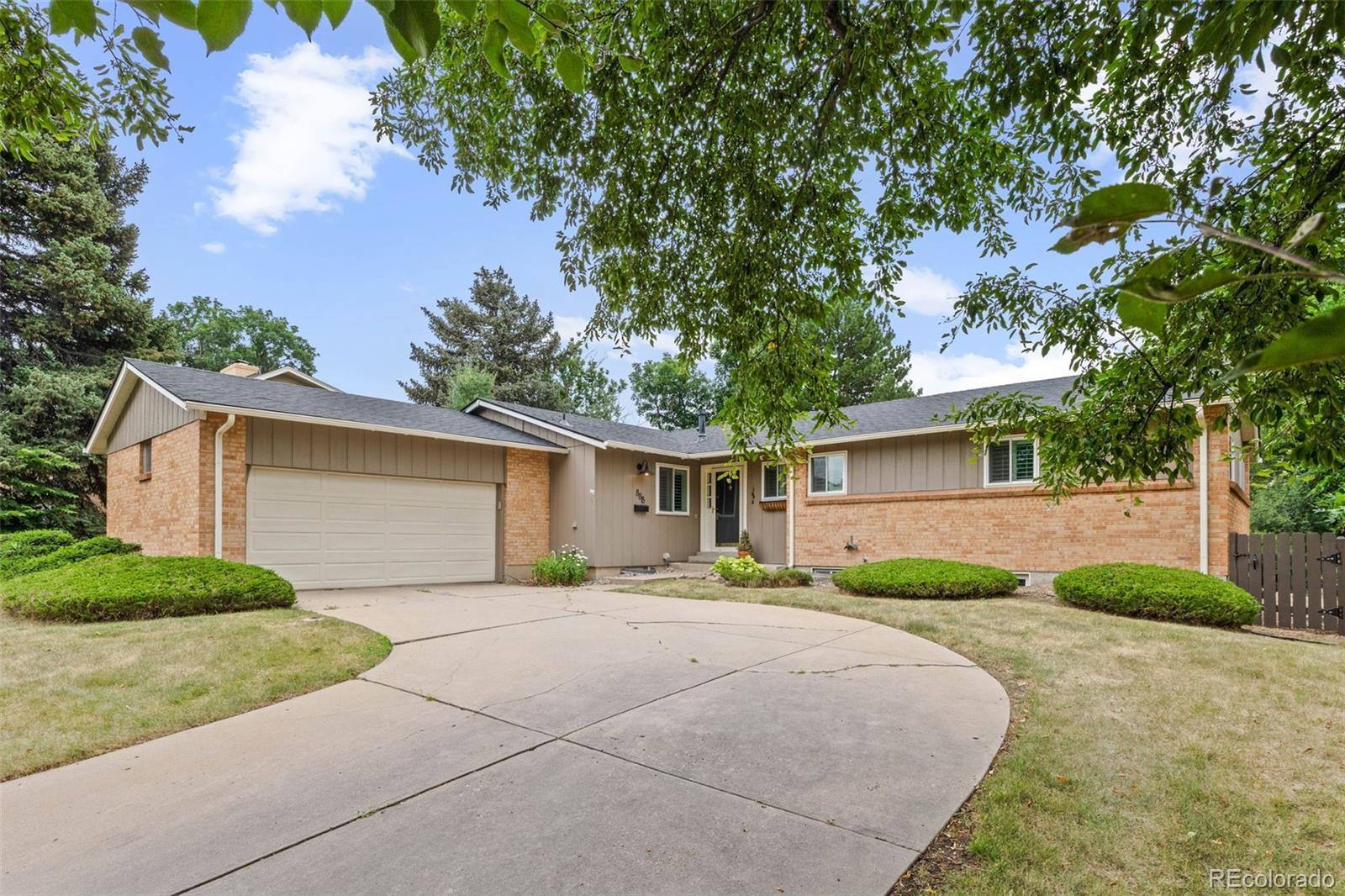 Photo of Listing #8860756