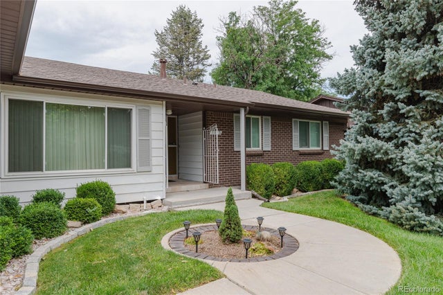 2323 S Olive Street, Denver