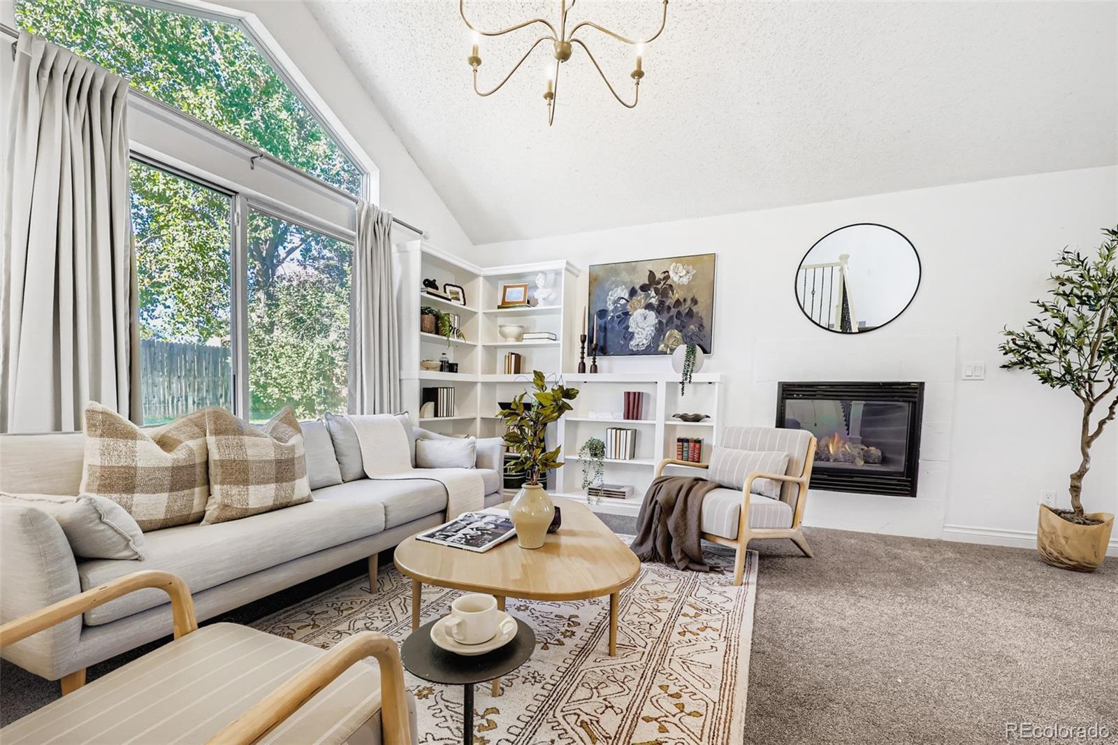 Photo of Listing #8903397