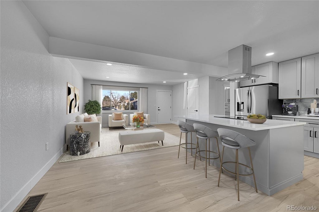 3140 S University Boulevard, Denver