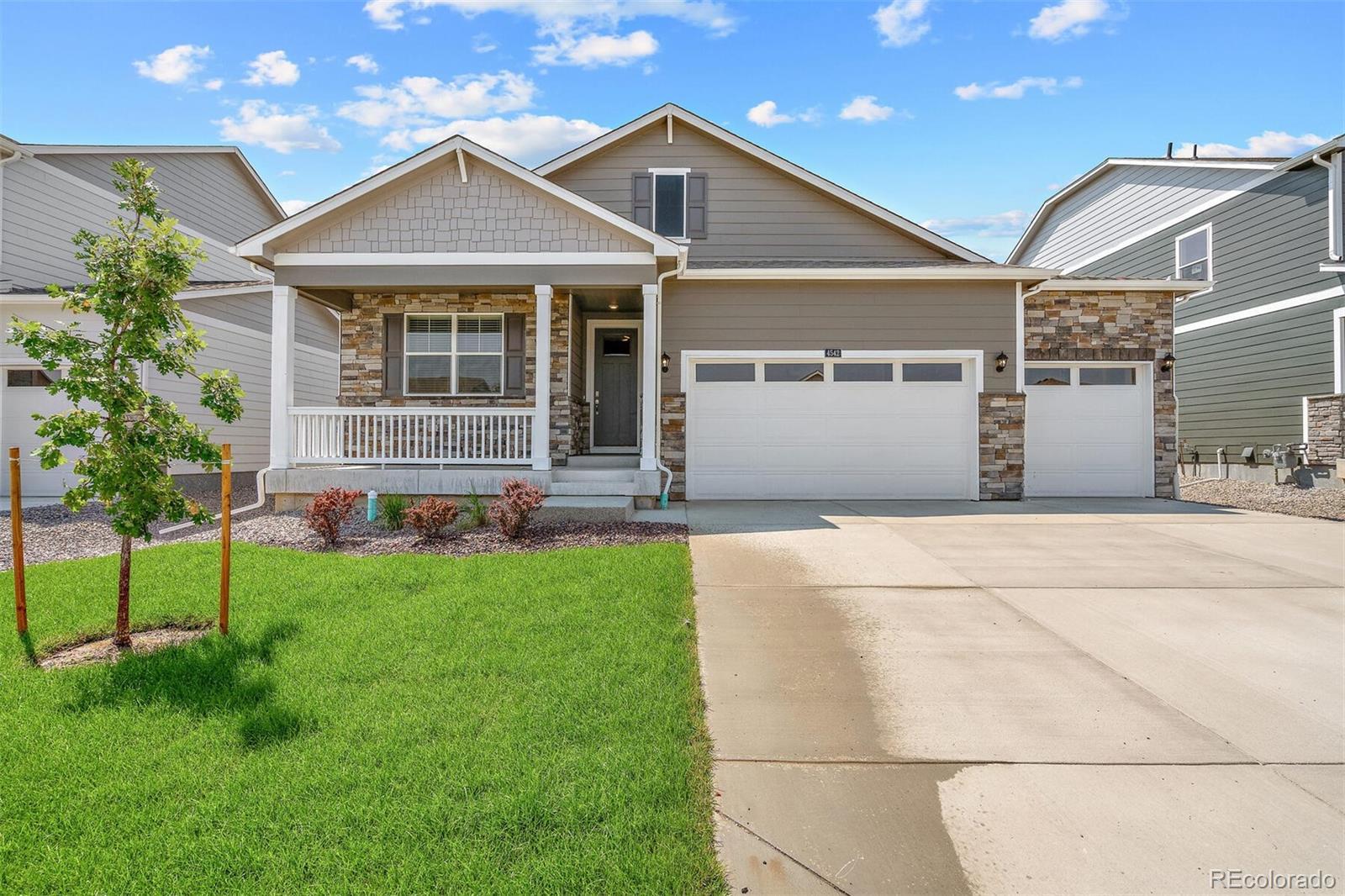 Photo of Listing #8917926