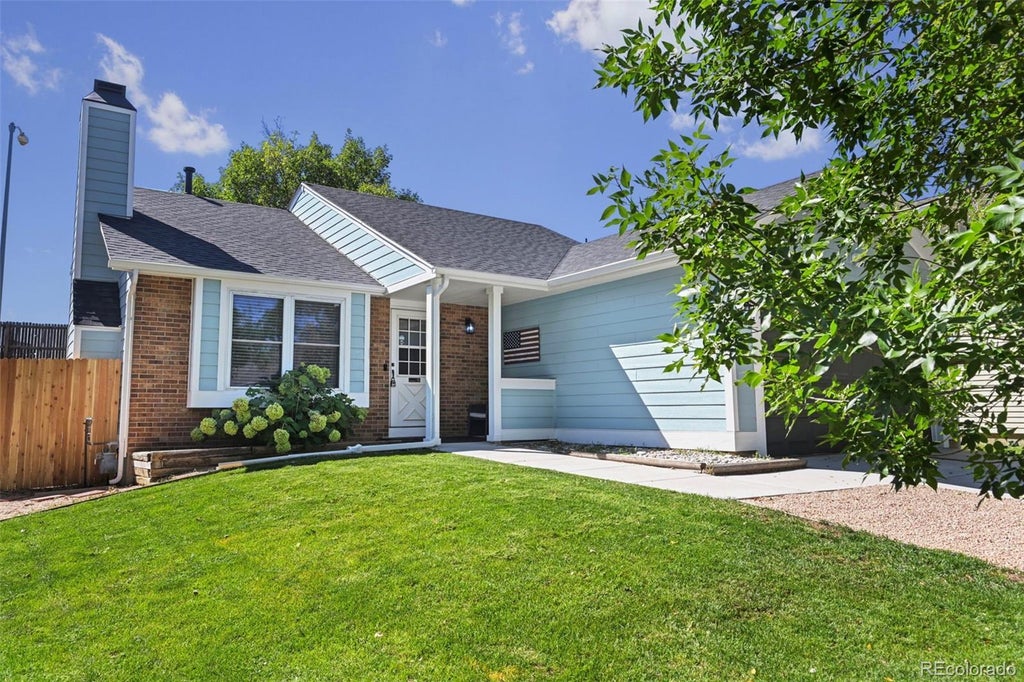 19520 E Purdue Circle, Aurora